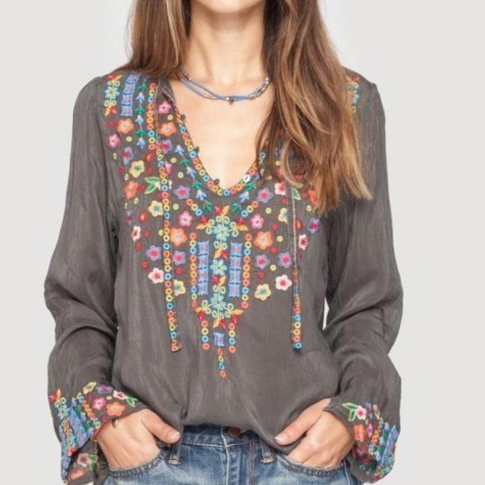 Johnny Was Cupra Tunic Embroidered Floral Gray Boho Peasant Small Top Womens